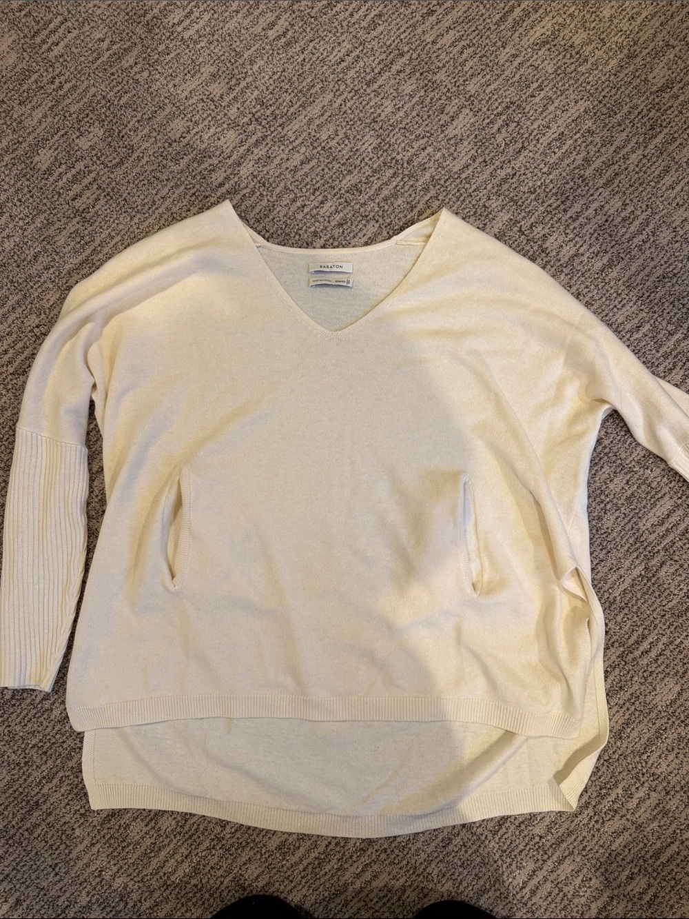 Babaton Cream V-Neck Lightweight Pocket Sweater